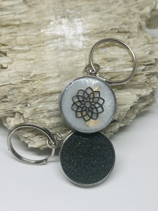 Sacred Geometry KeyChain / Pet-Tag by SOLORO